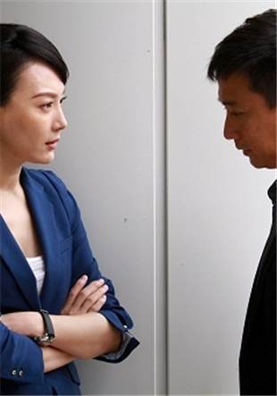 国产AV剧情经理看片痴狂