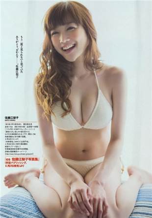 佐藤江梨子人的胸