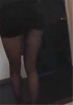 电梯粉衣水岛津实在线播放