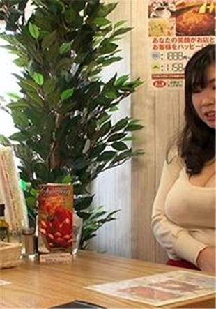 移动公司上班的小情人车里 