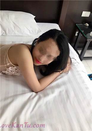 宾馆3p饥渴少妇视频