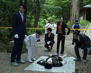 免费在线观看完整版日韩剧《遗留搜查2018特别篇》