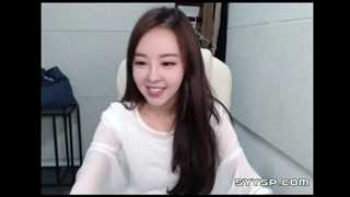 19+韩国美女VIP视频300