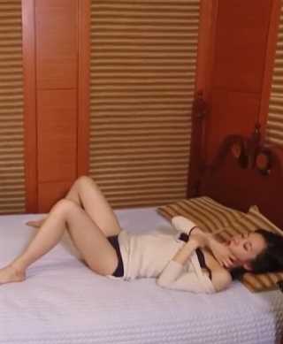 免费在线观看《外遇儿媳妇》